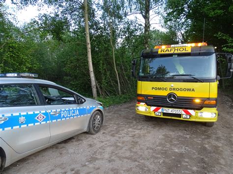 Nowy Tomy L Zderzenie Busa Z Motocyklem Na Obwodnicy Oficjalny