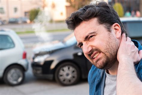 Guide To Seeing A Pain Management Doctor After An Auto Accident