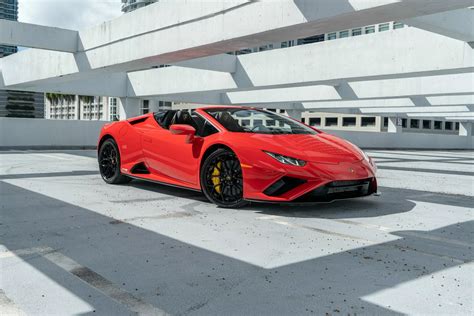 Arriba Imagen Drive Lamborghini Miami Abzlocal Mx