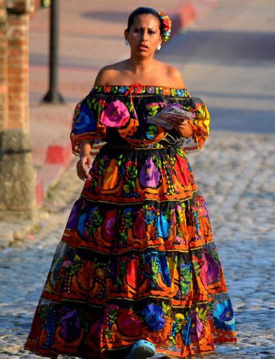 Traditional Mexican Costume Typical Pieces Of Clothing In Mexico