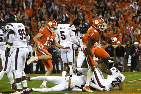 Clemson Vs South Carolina Tigers Roast The Gamecocks Shakin The Southland