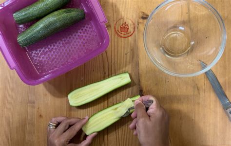 Zucchine Ripiene Cotte Nella Friggitrice Ad Aria Cucinando E Pasticciando