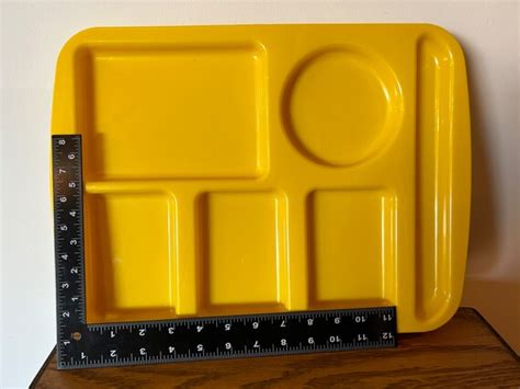 6 Yellow Lunch School Trays Gem