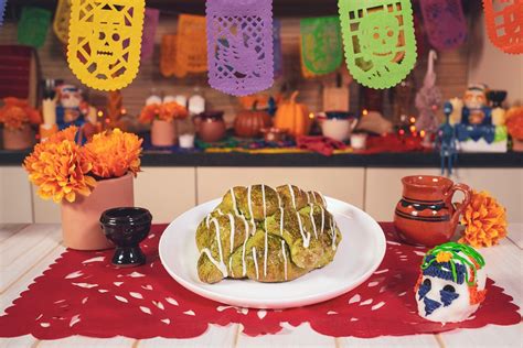 Pan De Muerto Con Matcha Recetas Nestl