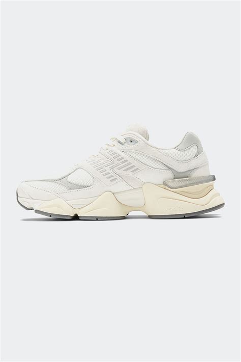 New Balance Sea Salt Stylerunner