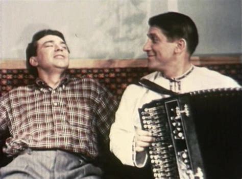 Щедрое лето 1950 смотреть онлайн бесплатно в HD