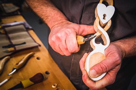 Carving Wood Types Which Wood Is Best For Carving Axminster Tools