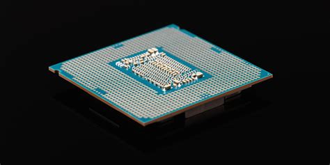 Intel CPUs Explained: What Are E-Cores and P-Cores?