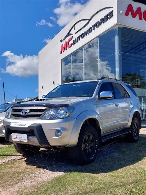 Toyota Sw Hilux Sw Tdi Srv Cuero L Usado Color Gris Precio