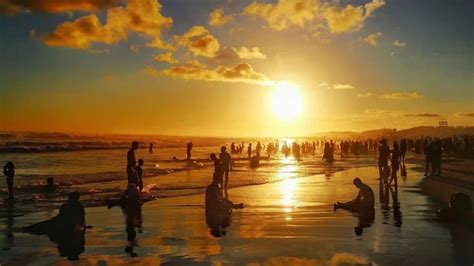 Sunset Terindah Di Indonesia Rekomendasi Tempat Melihat Sunset Mawatu