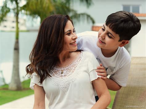 As mudanças positivas da maternidade na vida de uma mulher