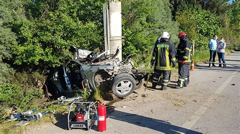 Kartepe de feci kaza 1 ölü 1 yaralı KRT TV