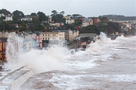 Rising seas could leave towns abandoned - Groundsure