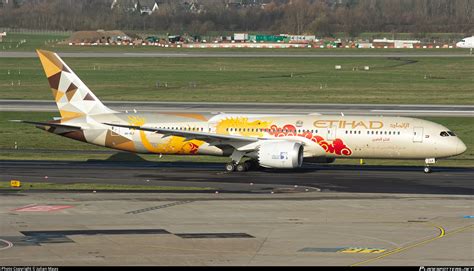 A Blf Etihad Airways Boeing Dreamliner Photo By Julian Maas Id