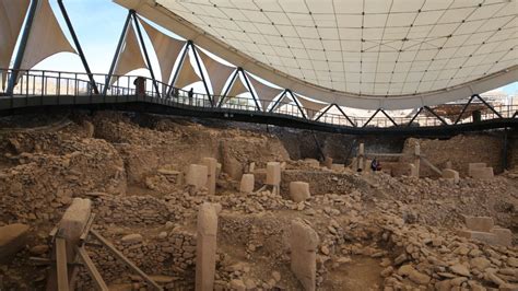 G Beklitepe Ve Karahantepe Deki Bulgular D Nya Neolitik Kongresi Nde