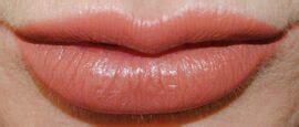 Charlotte Tilbury Christmas Super Nude Lipstick Easy Eye Palette
