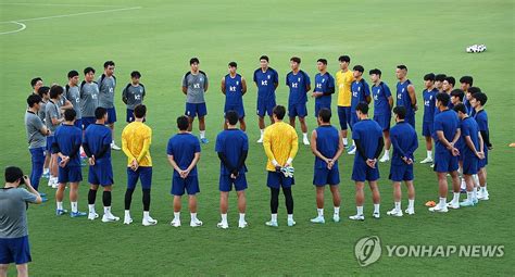 홍명보호 오만 전서 첫 승 도전한국 축구의 운명을 가를 오만전