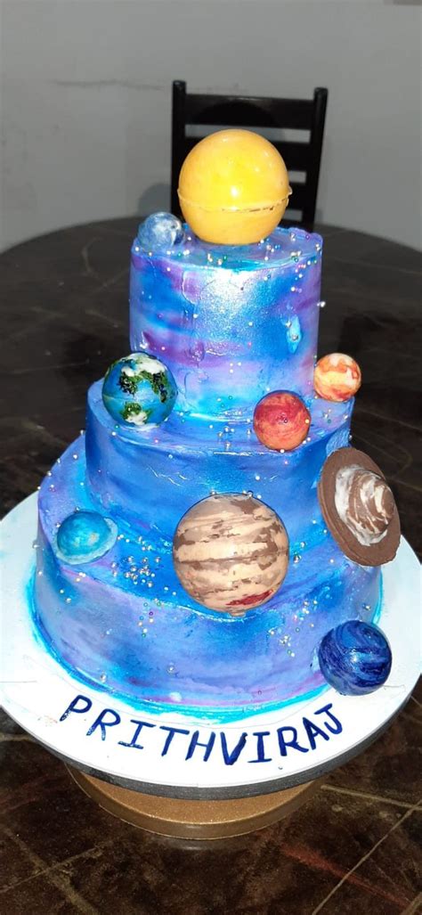 Solar system theme cake | Themed cakes, Cake, Birthday cake