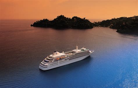 Passion For Luxury : Silversea Cruises