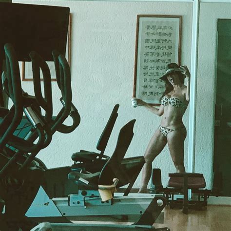 Galilea Montijo Y Las Claves Para Lucir En Bikini Y En Forma A Los