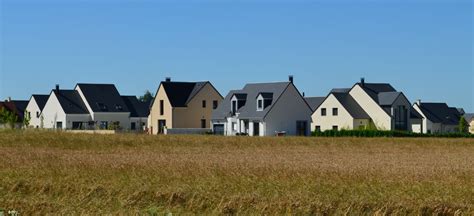 Immobilier Ile-de-France : Des ventes un peu moins nombreuses et des ...