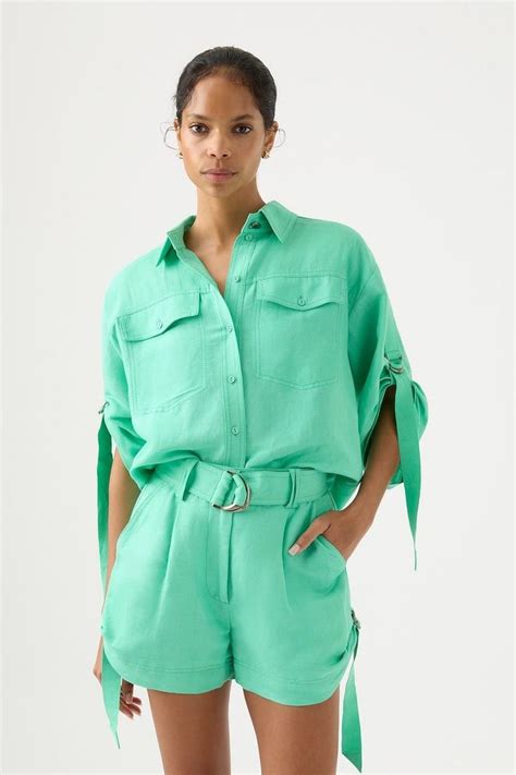 Pin By Simran Shah On Top In Tennis Fashion Clothes Shirt Sleeves