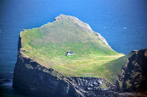 Vestmannaeyjar Archipelago Is A Perfect Place For The Zombie Apocalypse