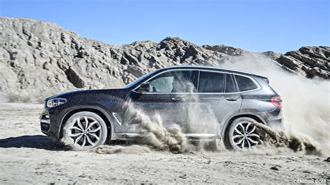 2018 BMW X3 xDrive30d with xLine | Off-Road