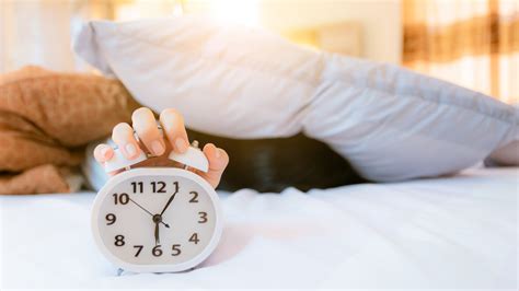 How to Wake Up and Start Your Day With More Energy (naturally ...