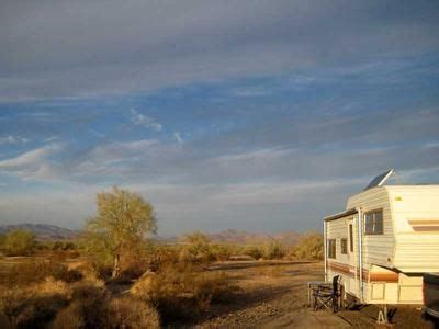 Rv Camping On Scaddan Wash There Are Five Of These Free Day Camping