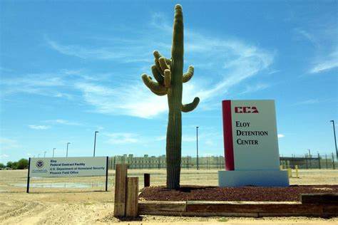 Lawsuit faults Eloy Detention Center for not preventing suicides | News ...