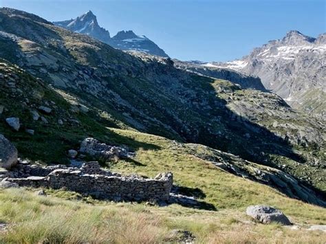 Escursione Da Pont Al Rifugio Vittorio Emanuele Ii Valsavarenche