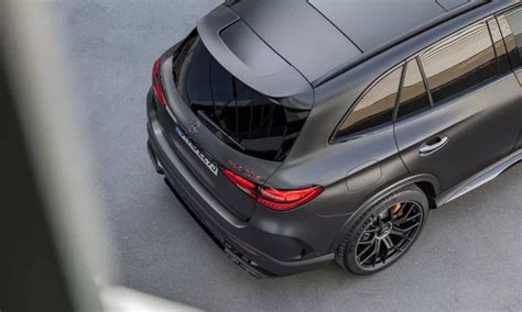 2023 Mercedes-AMG GLC Boasts a 500 kW 4-Pot Hybrid