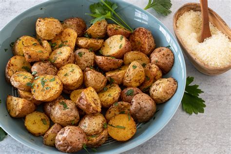 Air Fryer Potatoes Recipe