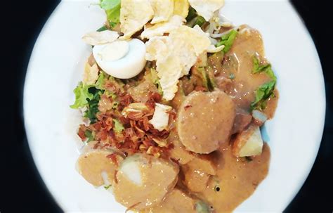 Gado-gado | Traditional Salad From Jakarta, Indonesia | TasteAtlas