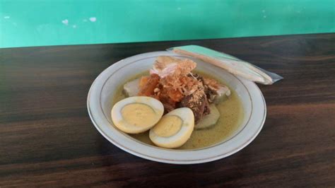 Makan Siang Enak Dan Murah Di Warung Mb Hana Sukoharjo Selat Solo Dan