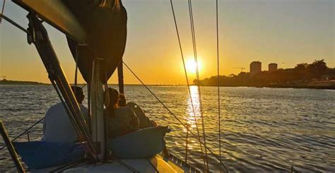 Porto: Sunset or Daytime Sailboat Cruise on the Douro River | GetYourGuide