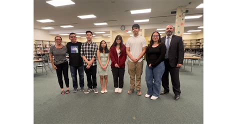 South Plainfield High School Seniors Earn Seal Of Biliteracy In Spanish