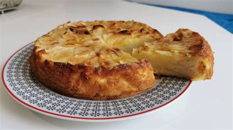 Gâteau invisible aux pommes de Cyril Lignac léger et délicieux