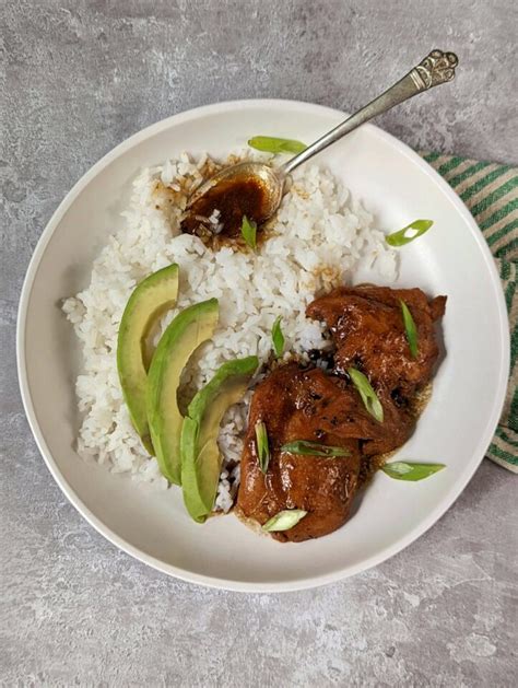 Irresistible Adobong Manok (Filipino Chicken Adobo Recipe)