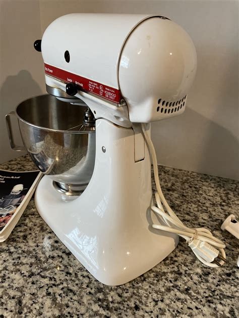 White Kitchenaid Ksm90 300w Ultra Power Stand Mixer 3 Attachments Tested Read Ebay