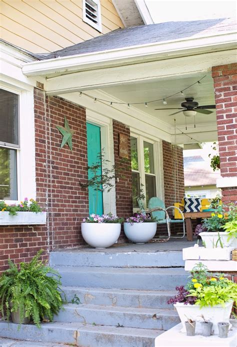 DIY Outdoor Projects 15 Colorful Porch Ideas Part 1