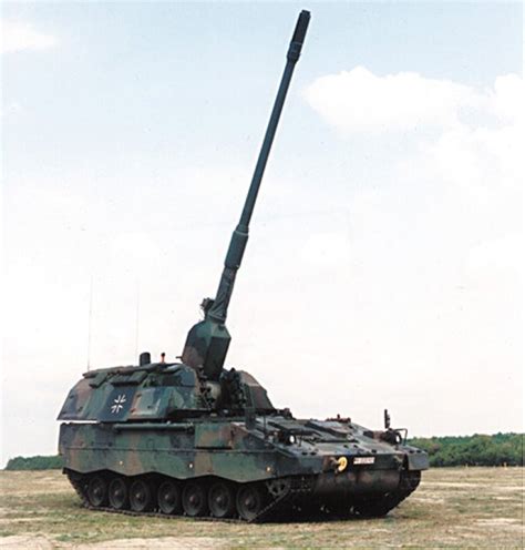 PzH 2000 (Panzerhaubitze 2000)