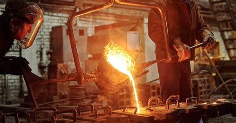 Salário De Um Metalúrgico - Cuánto cobra un trabajador del sector metalúrgico en mayo de 2025 – La 100