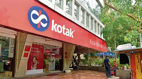 Zurich Insurance To Acquire 70 Stake In Kotak General For ₹5560 Crore