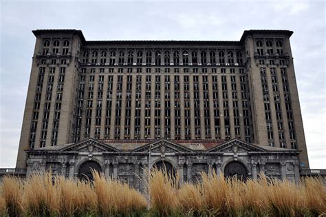 Berceau De Lautomobile Américaine Detroit Est Menacée De Faillite Automobile