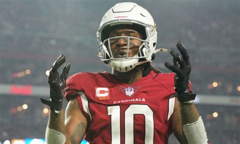 Titans Add Deandre Hopkins To Join Derrick Henry