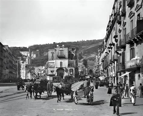 Napoli Scena Di Vita Quotidiana Piazza Torretta Animata Con La