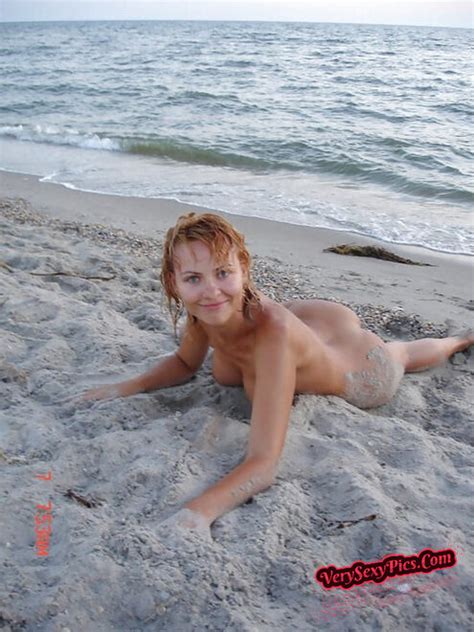 My Hot Wife Posing Naked 1 74 Porn Pic