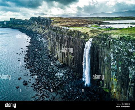 Kilt Rock And Mealt Falls Isle Of Skye Scotland Stock Photo Alamy